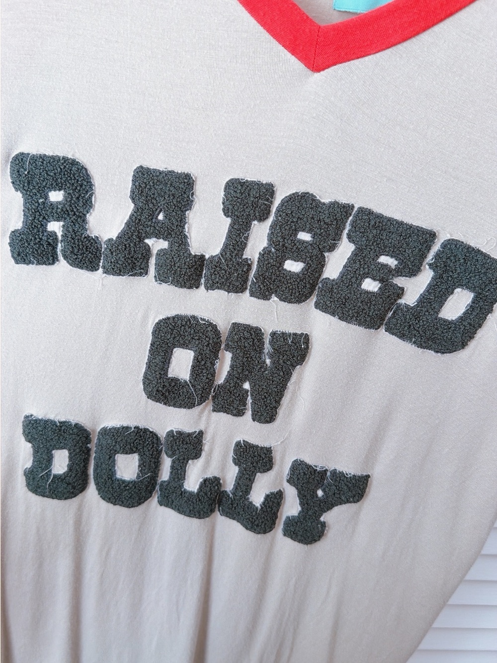 Judith March “Raised on Dolly” Graphic Tee | Size Large